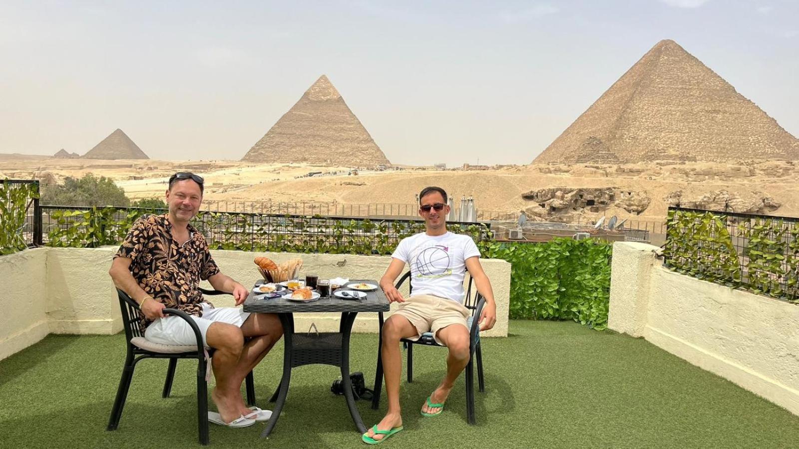 Solima Pyramids Kafrat al Jabal Exterior photo